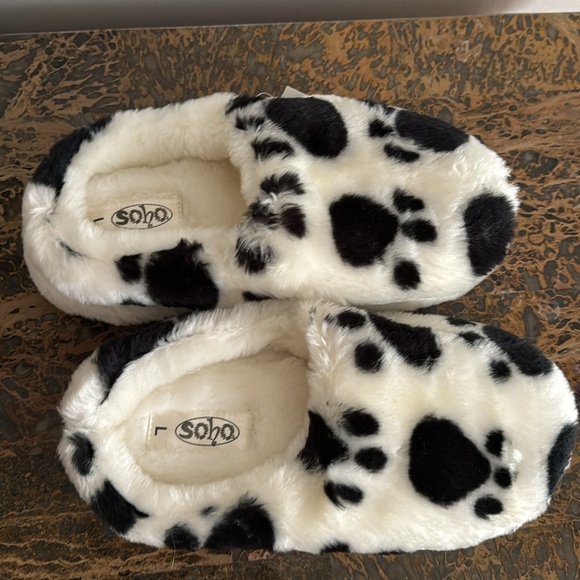 Soho Cow Print Slip On Large Slippers - Picture 2 of 4